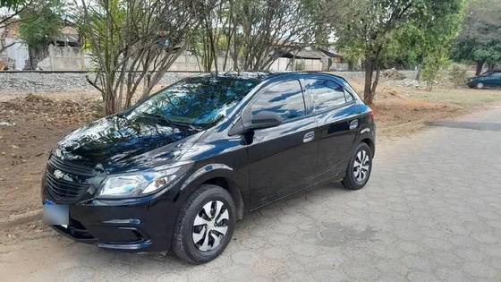 CHEVROLET ONIX 1.0 MPFI JOY 8V FLEX 4P MANUAL CHEVROLET ONIX 1.0 MPFI JOY 8V FLEX 4P MANUAL